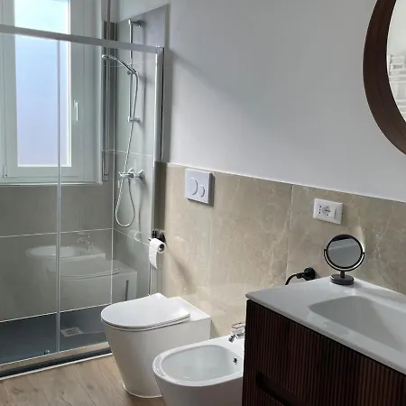 Appartement La Bella Am Maggiore Mit Ufernaehe Laveno-Mombello